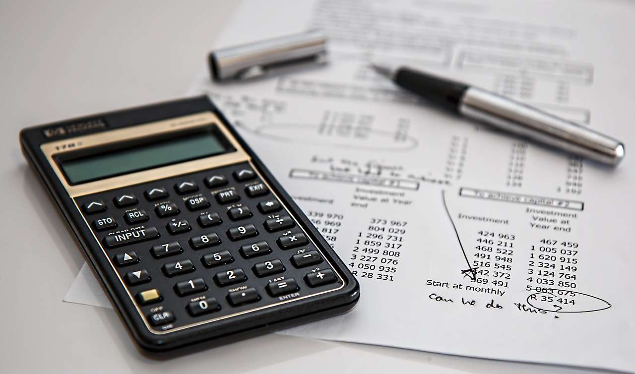 Selling a flat quickly: Price comparison